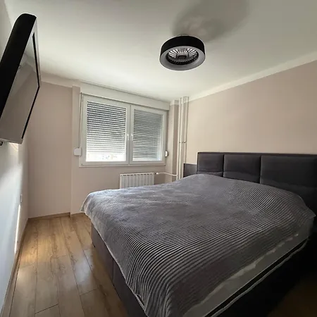 Apartment Bella Mela 2