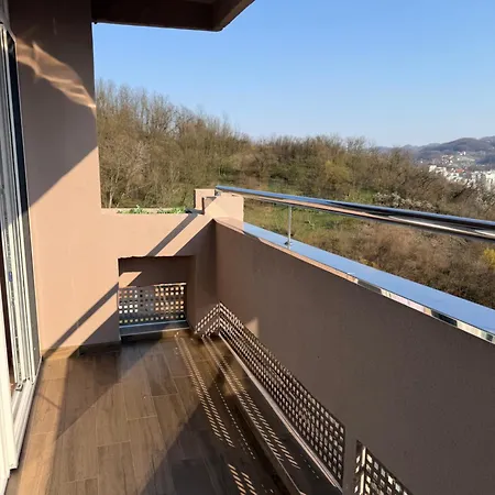 Bella Mela 2 Apartment